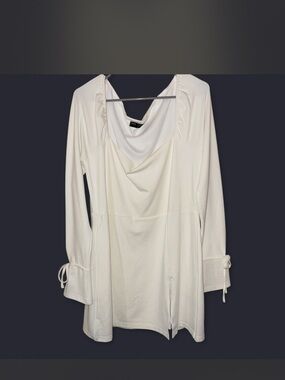 Women's White Long-Sleeve Dress